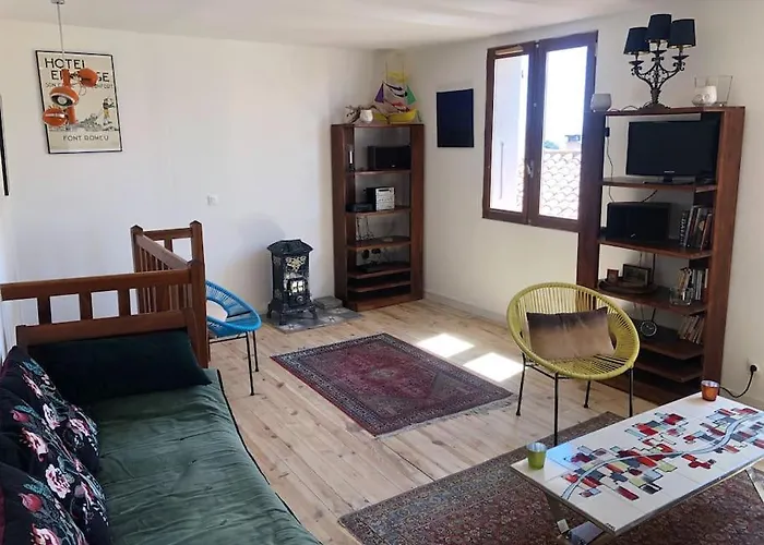 Tatil Evi Charmante Maison De Village Avec Toit Terrasse Montalba-le-Chateau